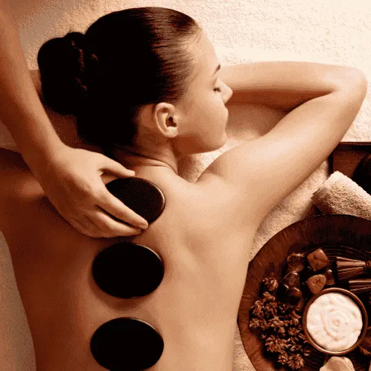 Masaje con Piedras Calientes (Espalda)